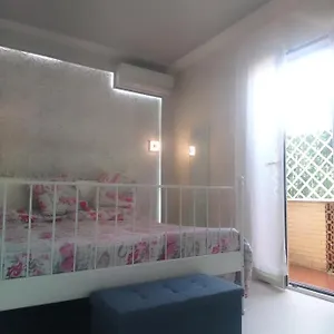 Rosilienza Private Spa, Patio Garden Free Trasfer To & From Airport Appartamento